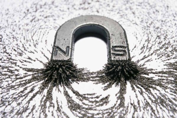 Co przyciąga magnes neodymowy?